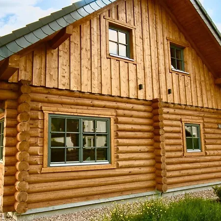 Feriehus Landchalet *